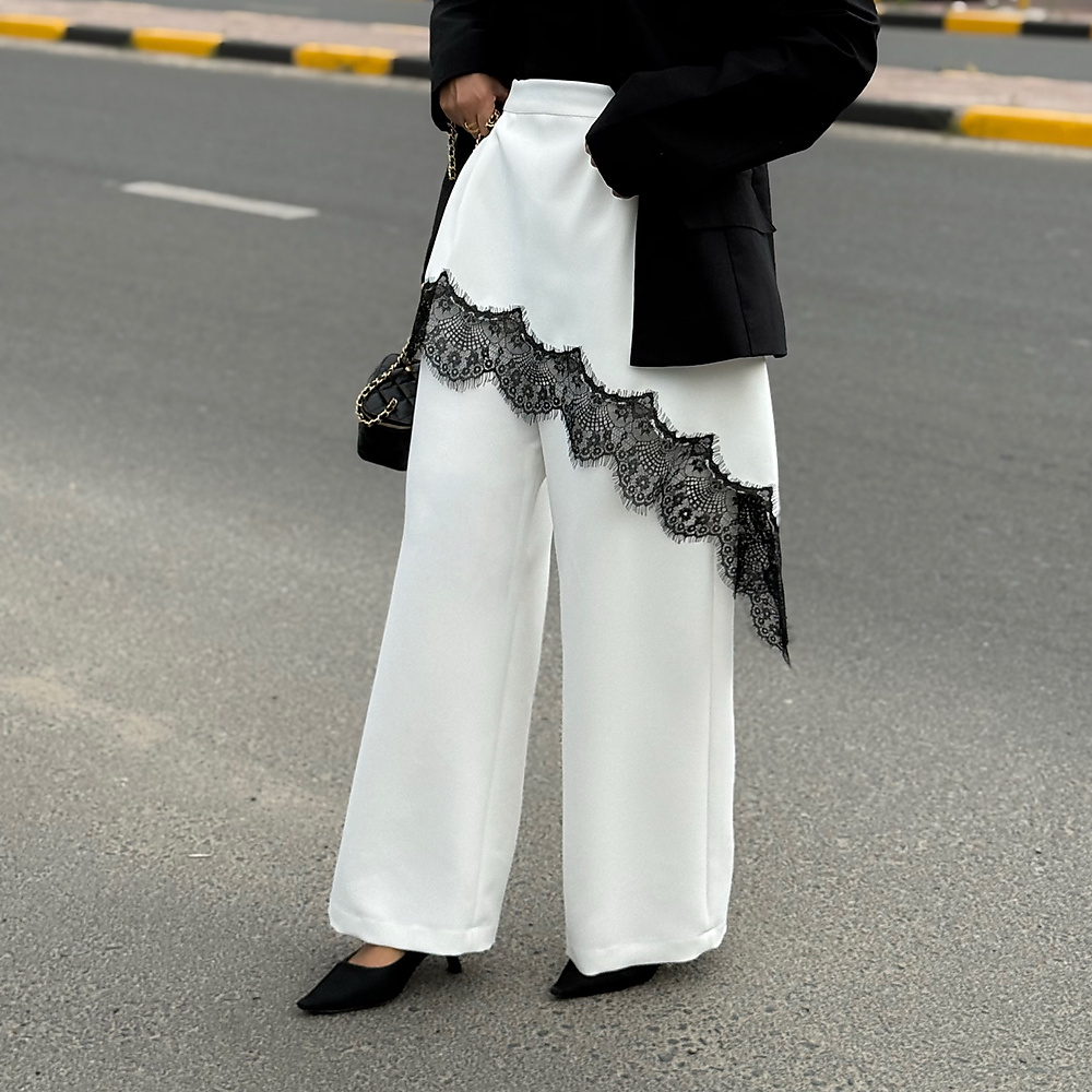 بنطلون مع تنوره