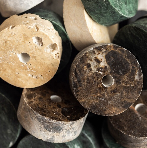 قاعدة البخور الرخام