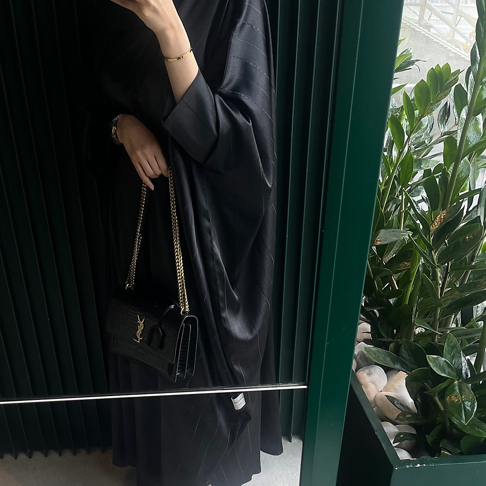 Silk - Black