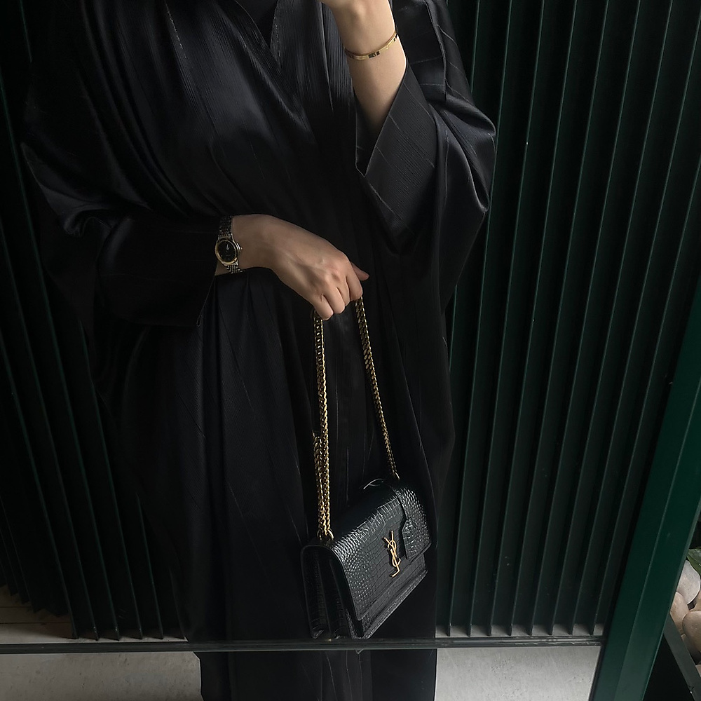 Silk - Black
