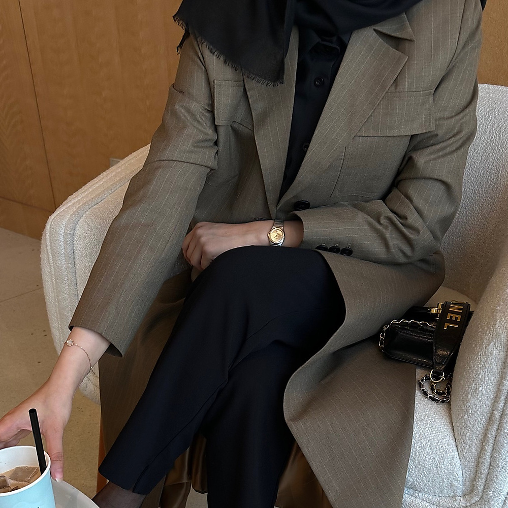 اللون الجديد Khaki Blazer
