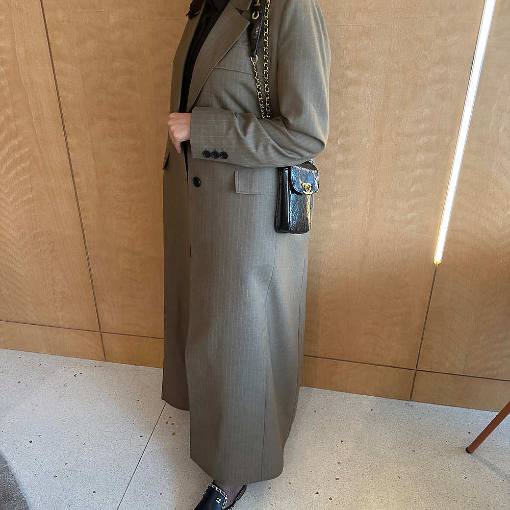 اللون الجديد Khaki Blazer