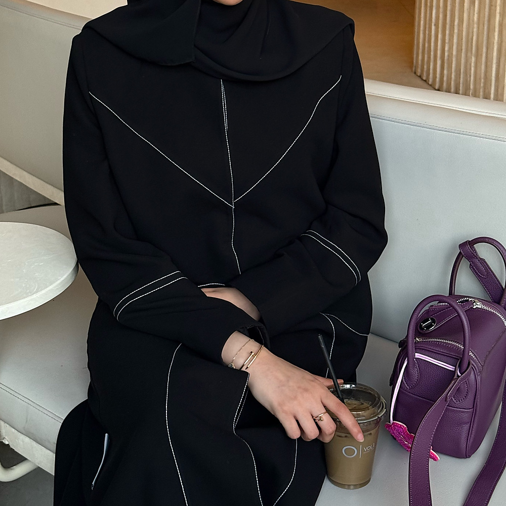 Li - Abaya