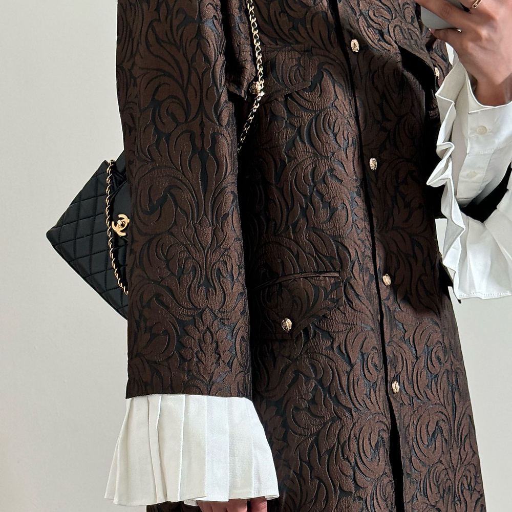 chic brown
