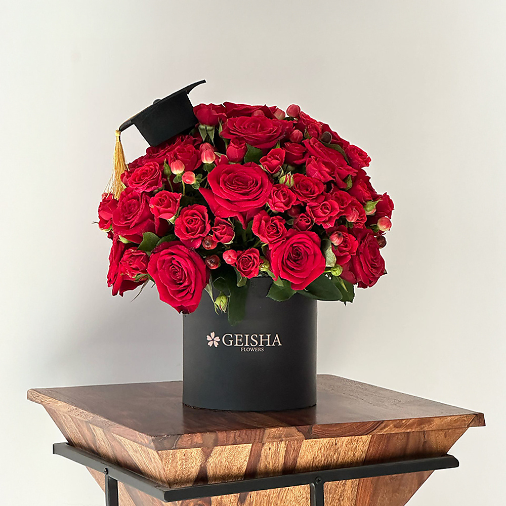 Senior Red Blooming BOX