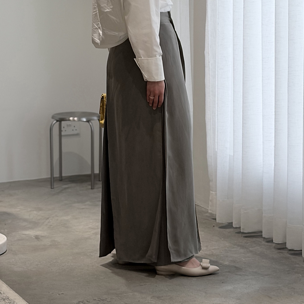 Deep Grey Cross Pants