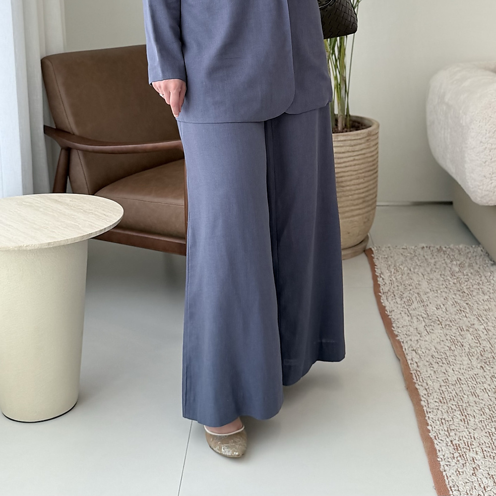 Muted Navy Linen Suit 6.0