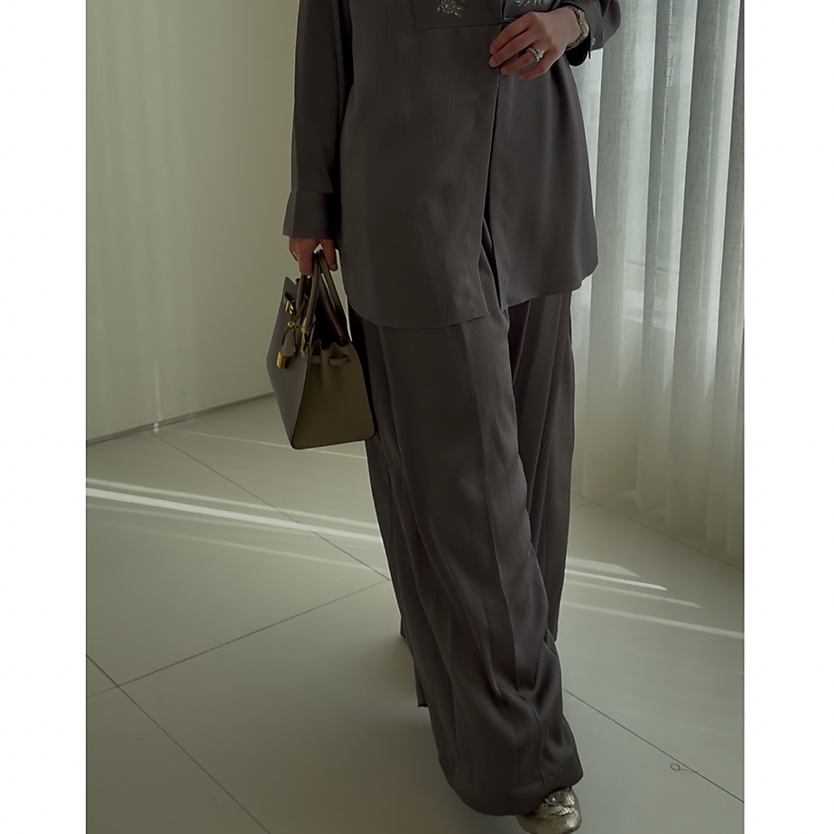Dark Grey Silk Set 13.0