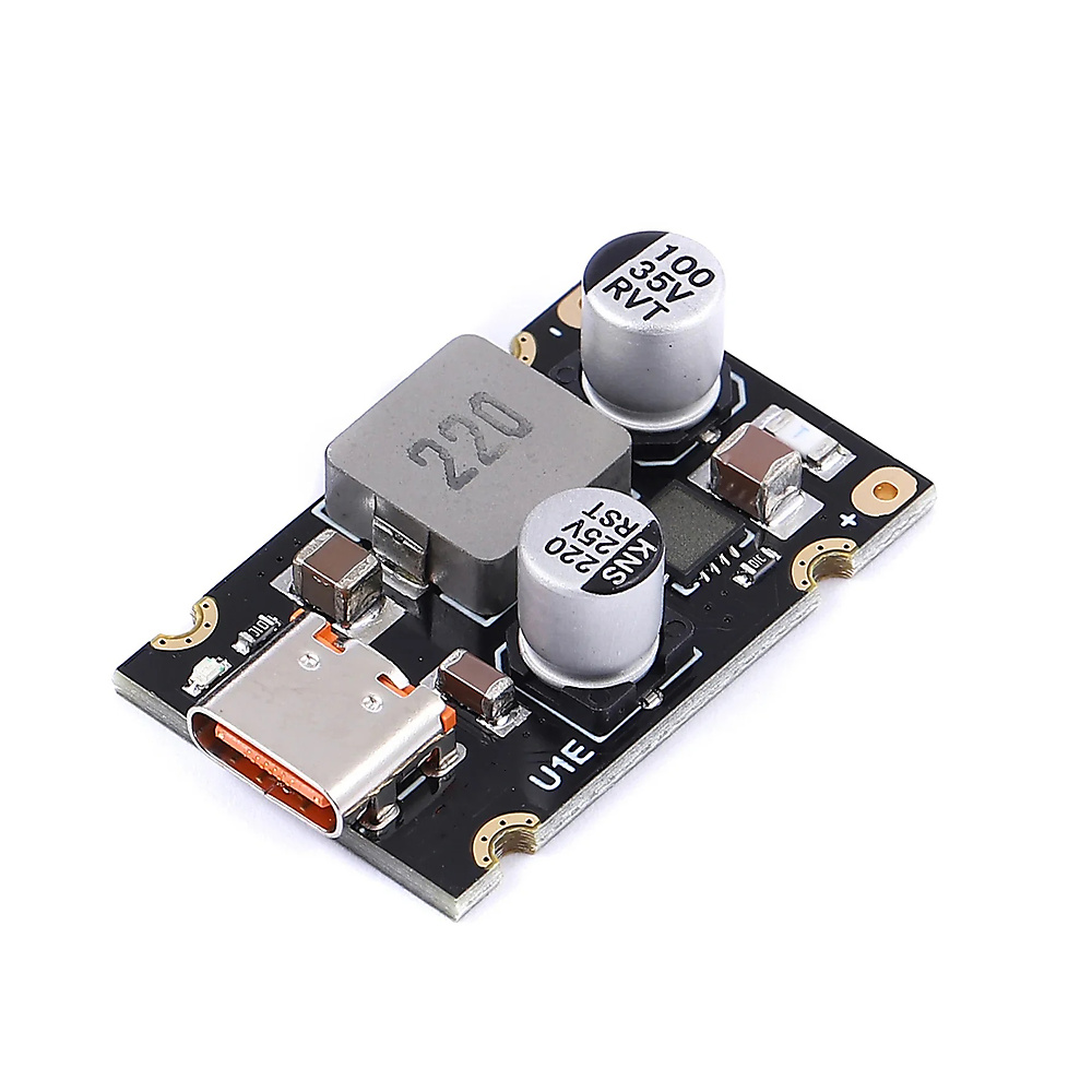 وحدة شحن سريع 65 واط منفذ Type-C (تدعم بروتوكولات PD3.1 و QC3.0)