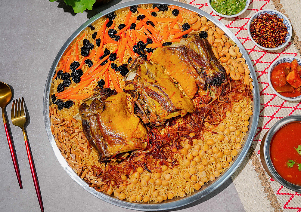 بخاري قوزينا - لحم