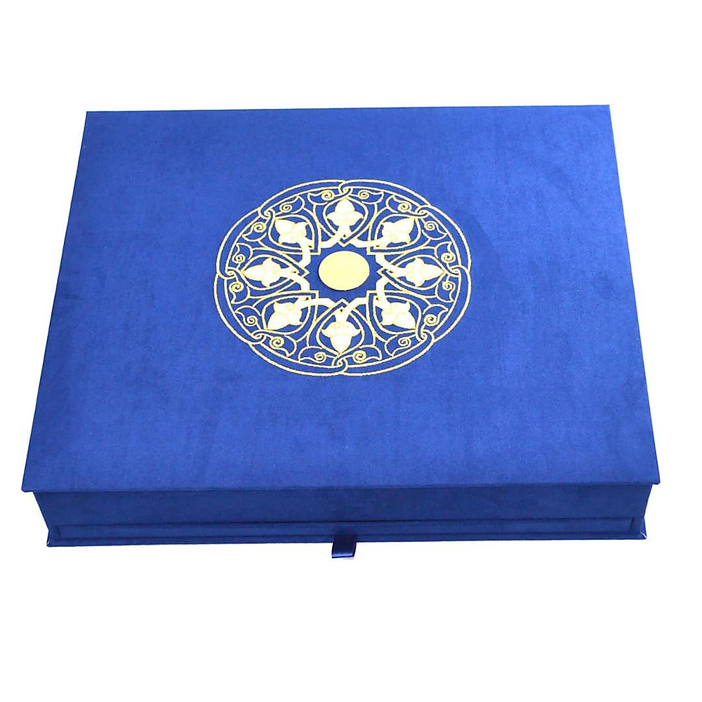Extra Ordinary Box