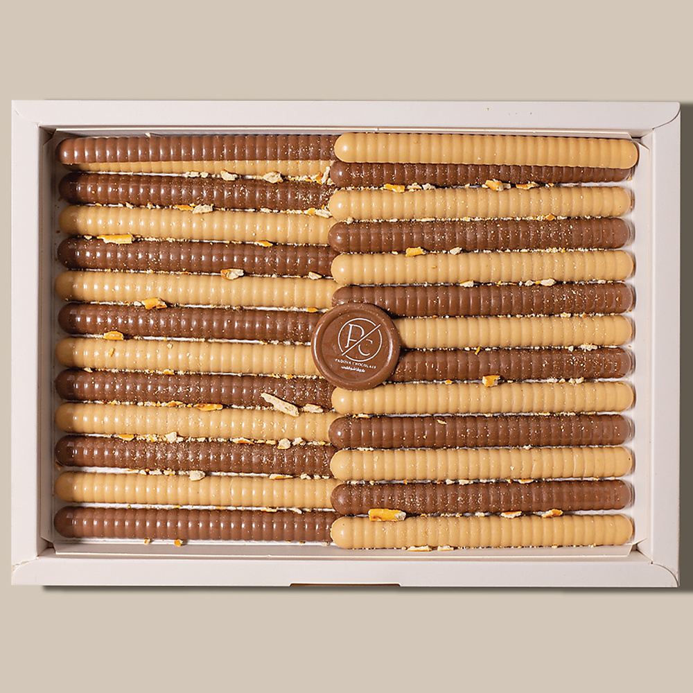 small box padova choclate sticks