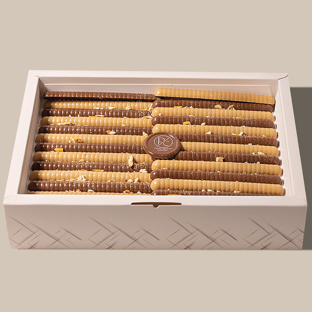 small box padova choclate sticks