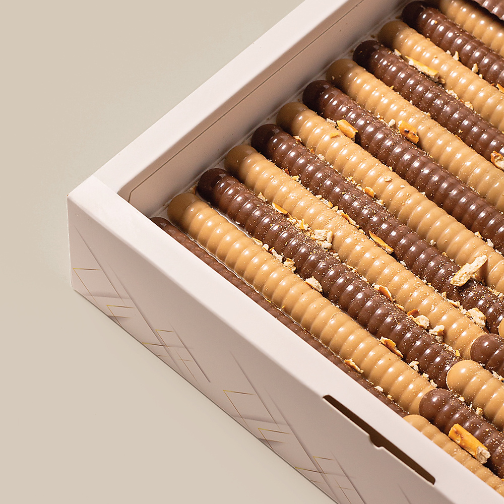 small box padova choclate sticks