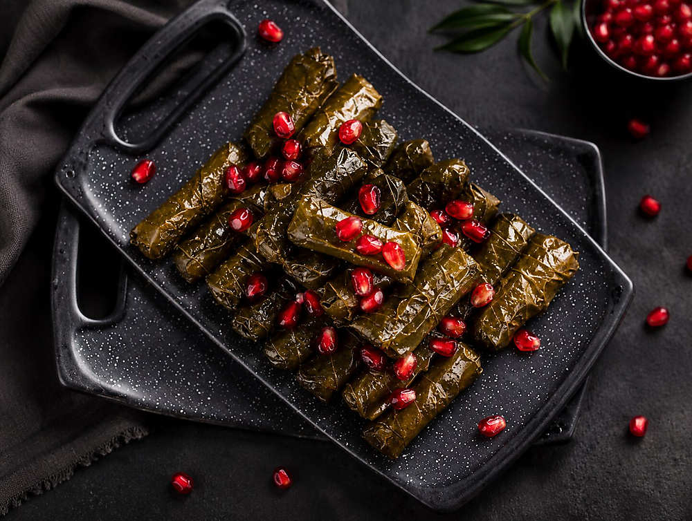 Pomegranate Molasses (Warq Aenab Dips Rumman)