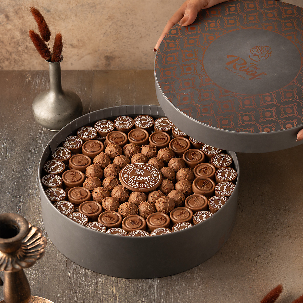 The Roof Round Cacao Box 1
