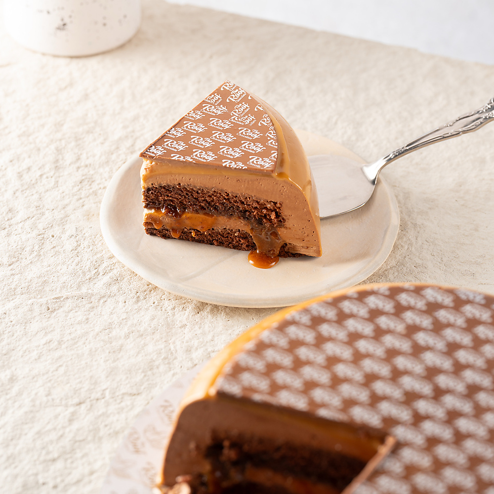 Cocoa Caramel Cake
