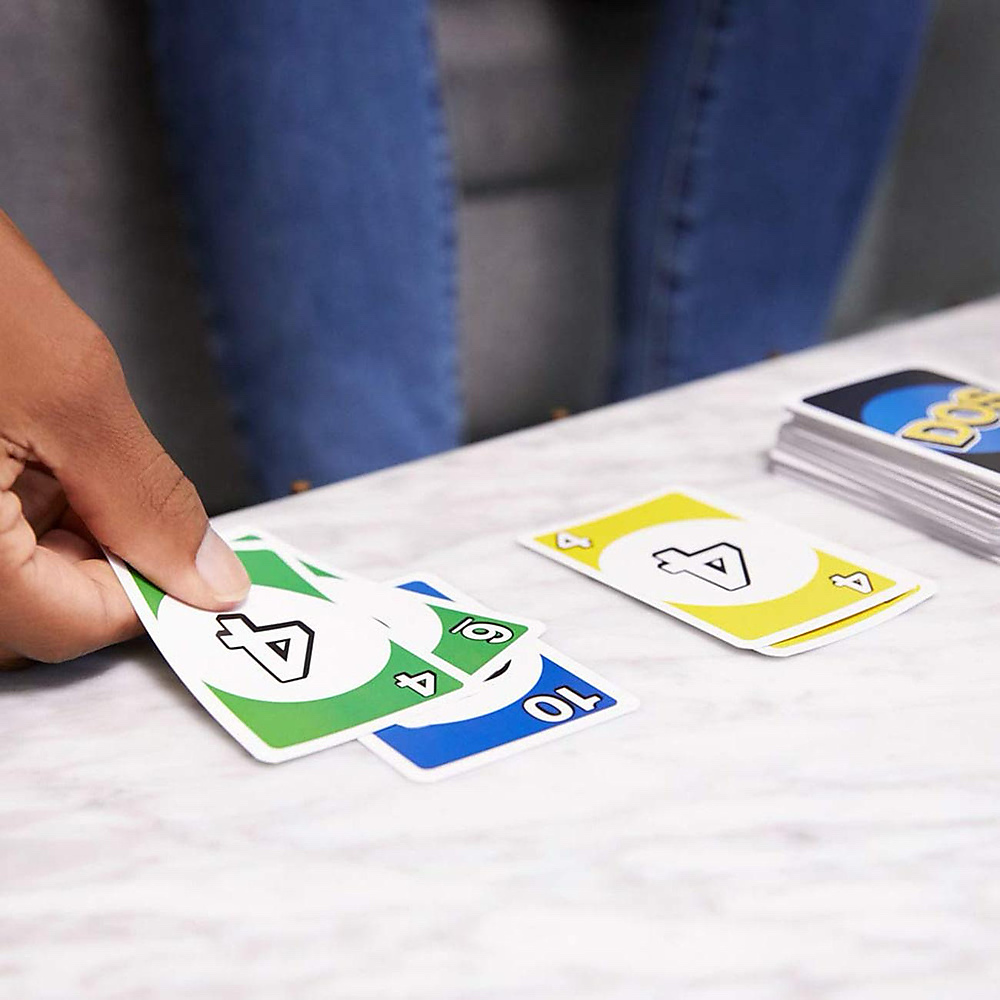 Dos card game
