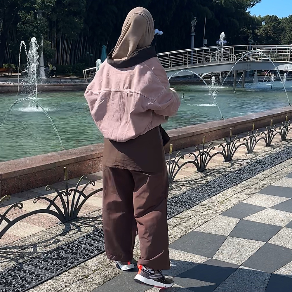 بنطرون بني