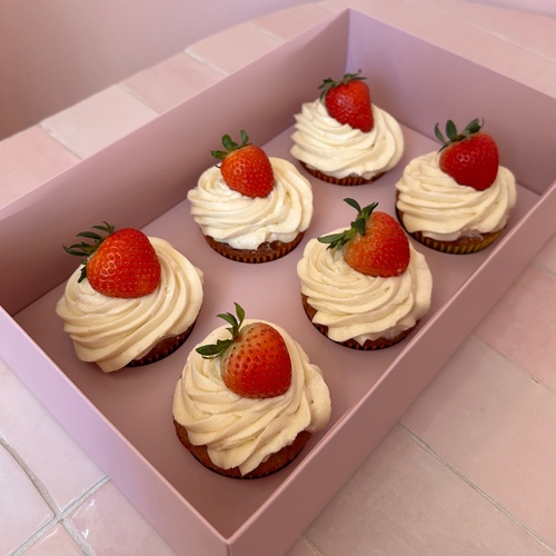 strawberry cupcakes
