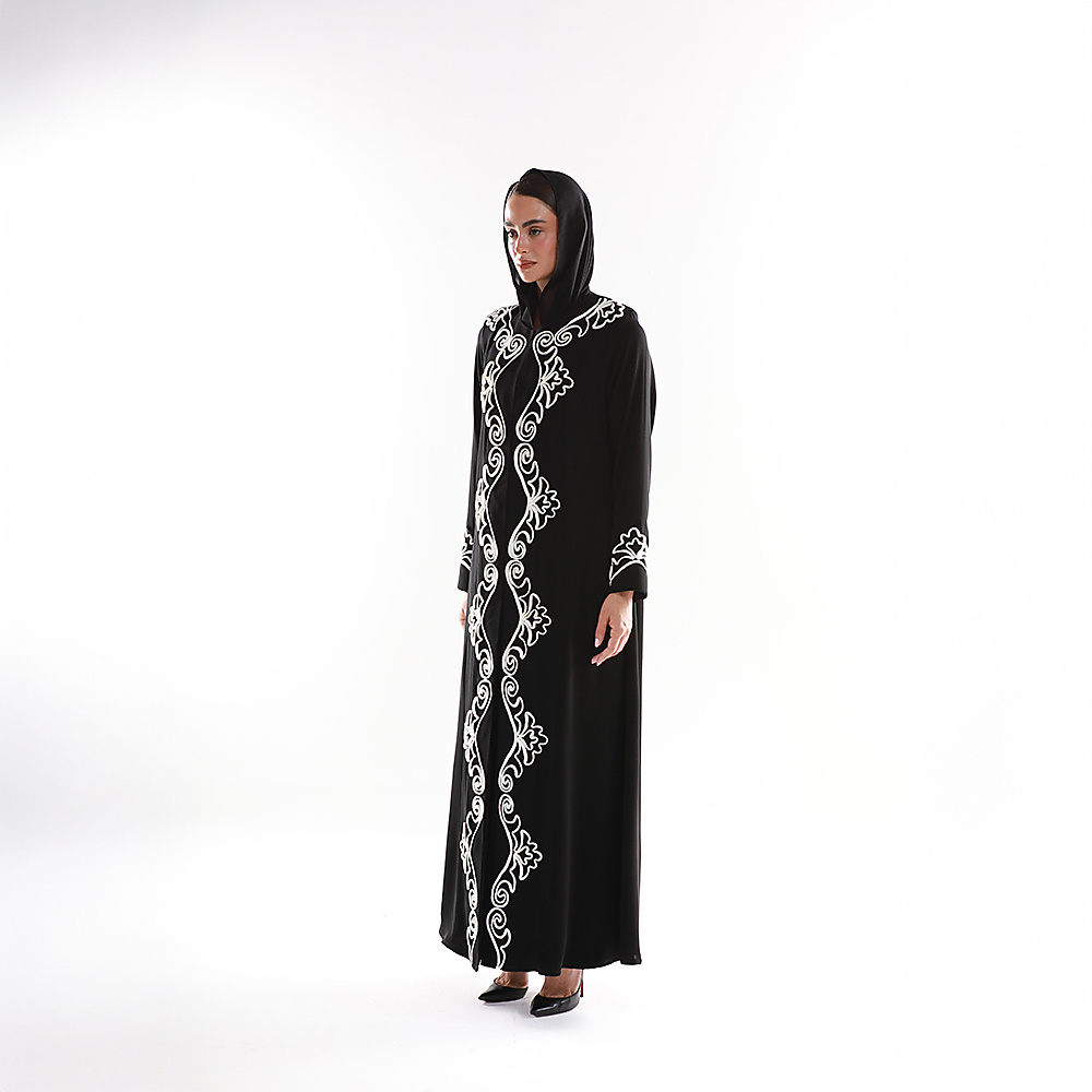 عباية بتفاصيل يدويًا N2007