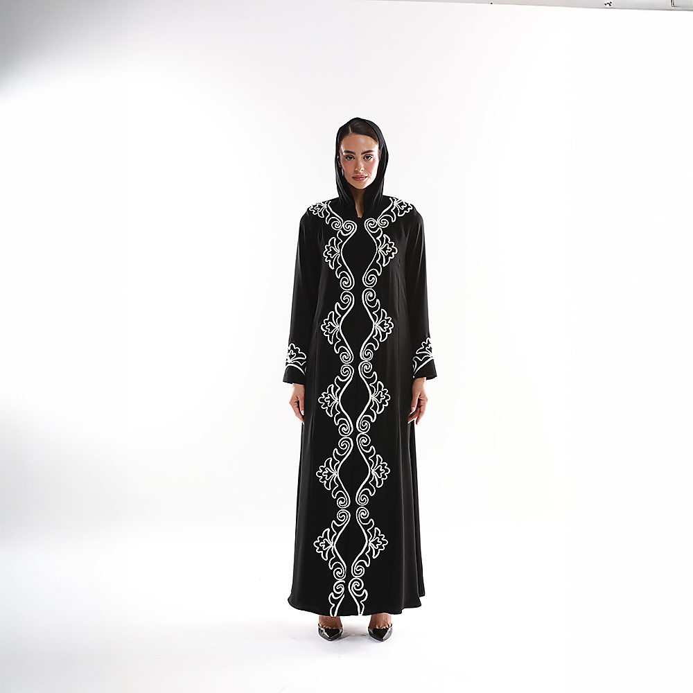 عباية بتفاصيل يدويًا N2007