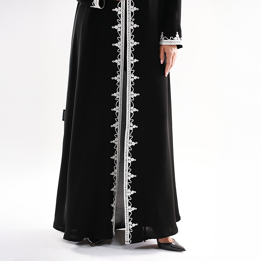 عباية مطرزة  N2005