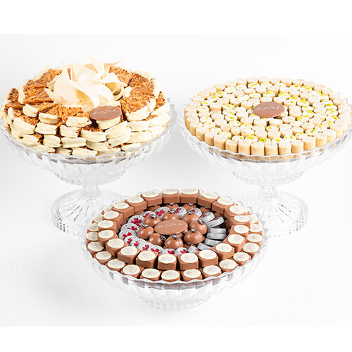 تشكيلة من اللوز المقرمش, غريبة والبرالين