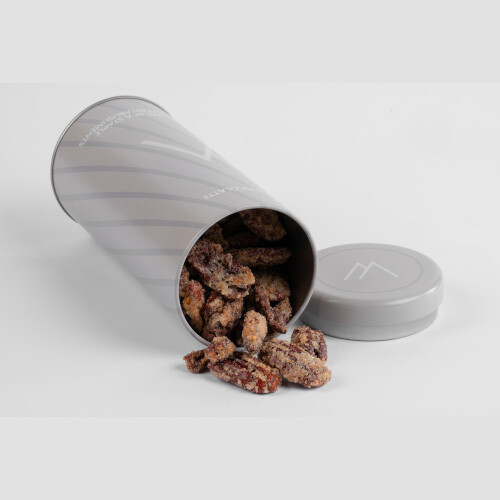 علبة الجوز بيكان المكرمل