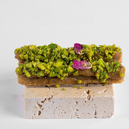 أصابع كيك الفستق الصغيرة