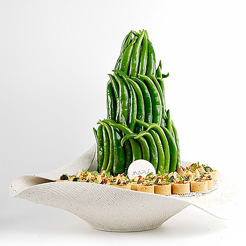 Chili tower with assorted tarts