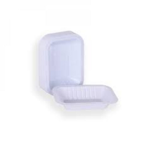 Small Rectangular Plastic Plate 50 Pieces No. Half