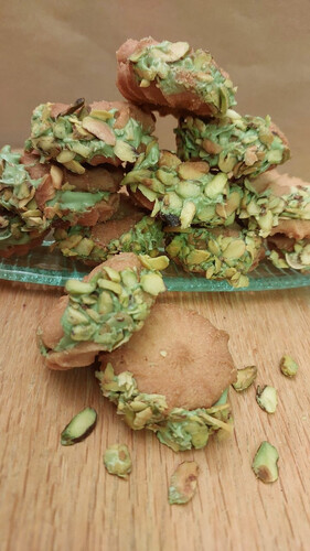 Pistachio Petit Four