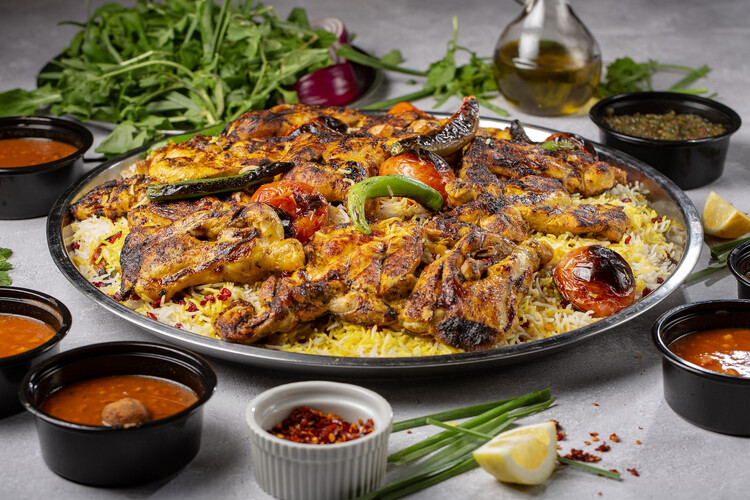 صينية عيش دجاج مشوي