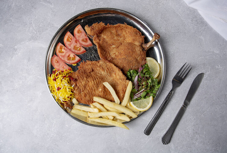 شنسيل مرغ (صدر دجاج بالبقسماط)