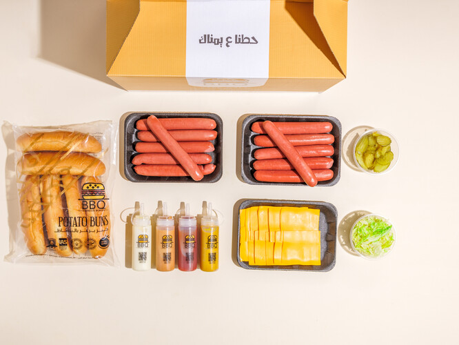 بوكس النقانق اللحم 12 قطعة