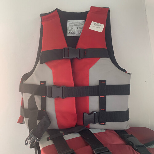 سترة نجات سيلفر فيش