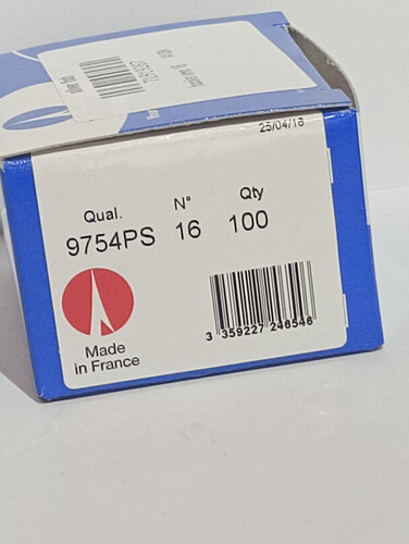 هوك في إم سي 16