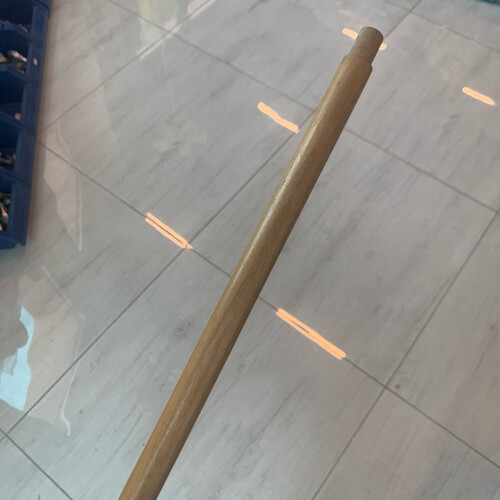 خشب لخيط شعري