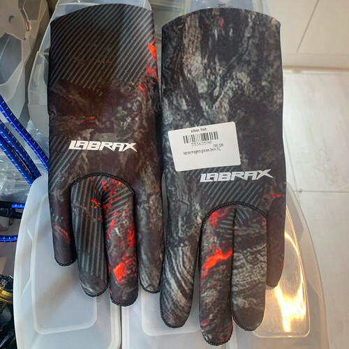 قفازات لابراكس ماجما 3 ملم L