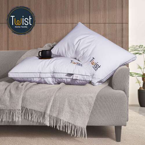 مخدة تويست فندقي مطرز