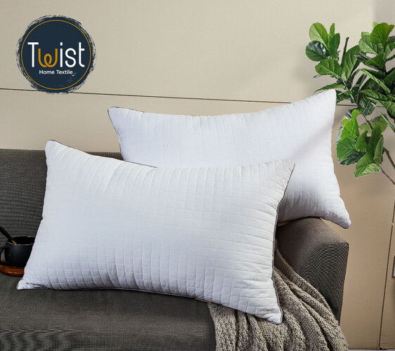 مخدة تويست فندقي منجد مربعات