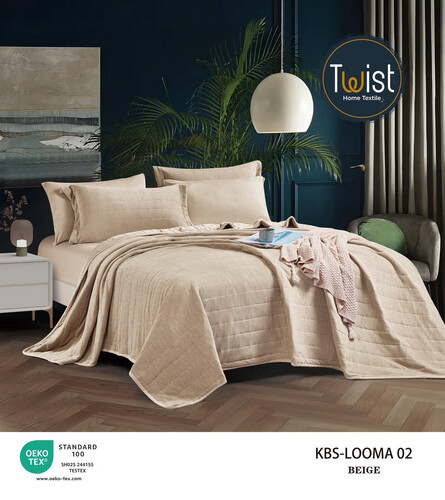 LOOMA -BEDSPREAD