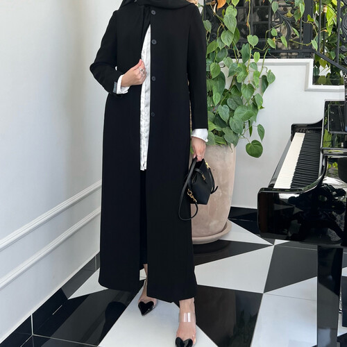 un-usual sada blazer