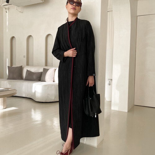 maroon line- black