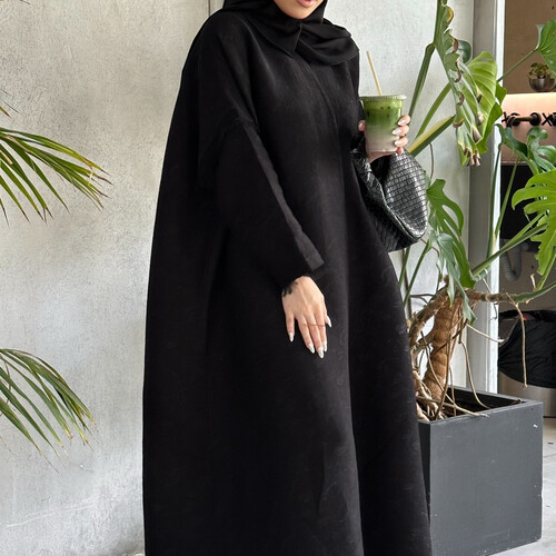feather abaya