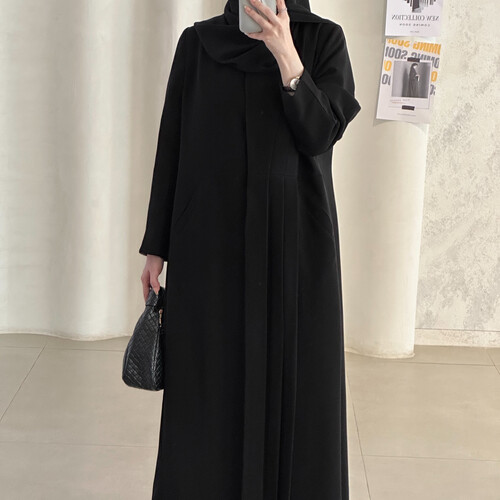 عبايهpleats
