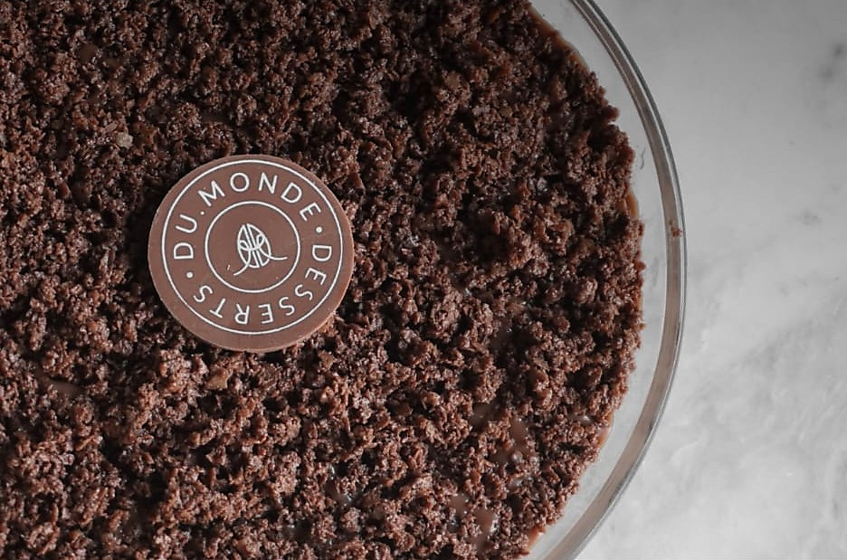 Hot Du Monde Cake