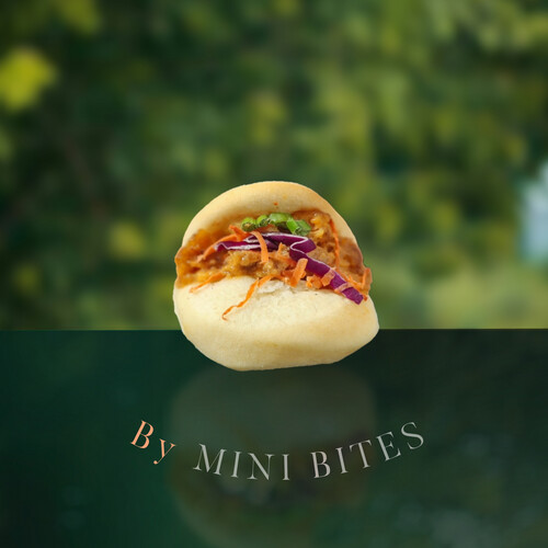 Spicy Mayo Chicken Bao
