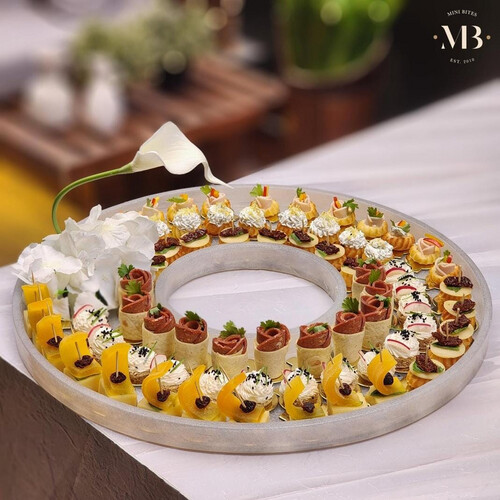 Reason canapé plate 70 pieces